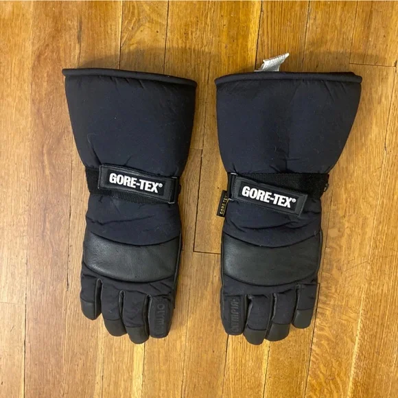 Olympia Accessories Olympia Sports Mens Small Goretex